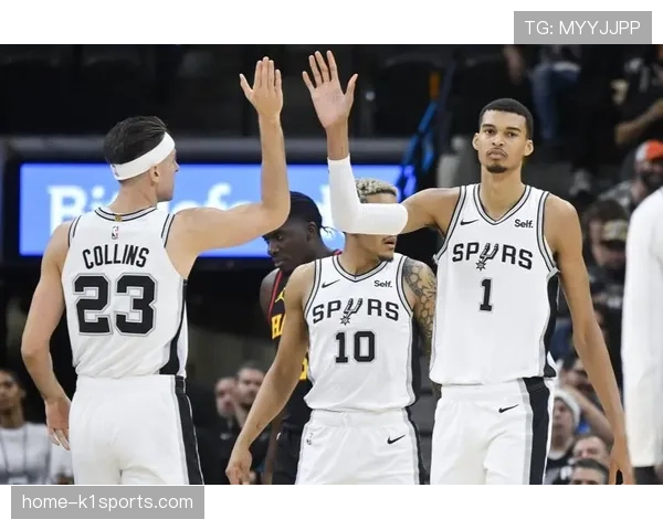 老鹰135-126客场胜马刺 特雷杨45分创赛季新高